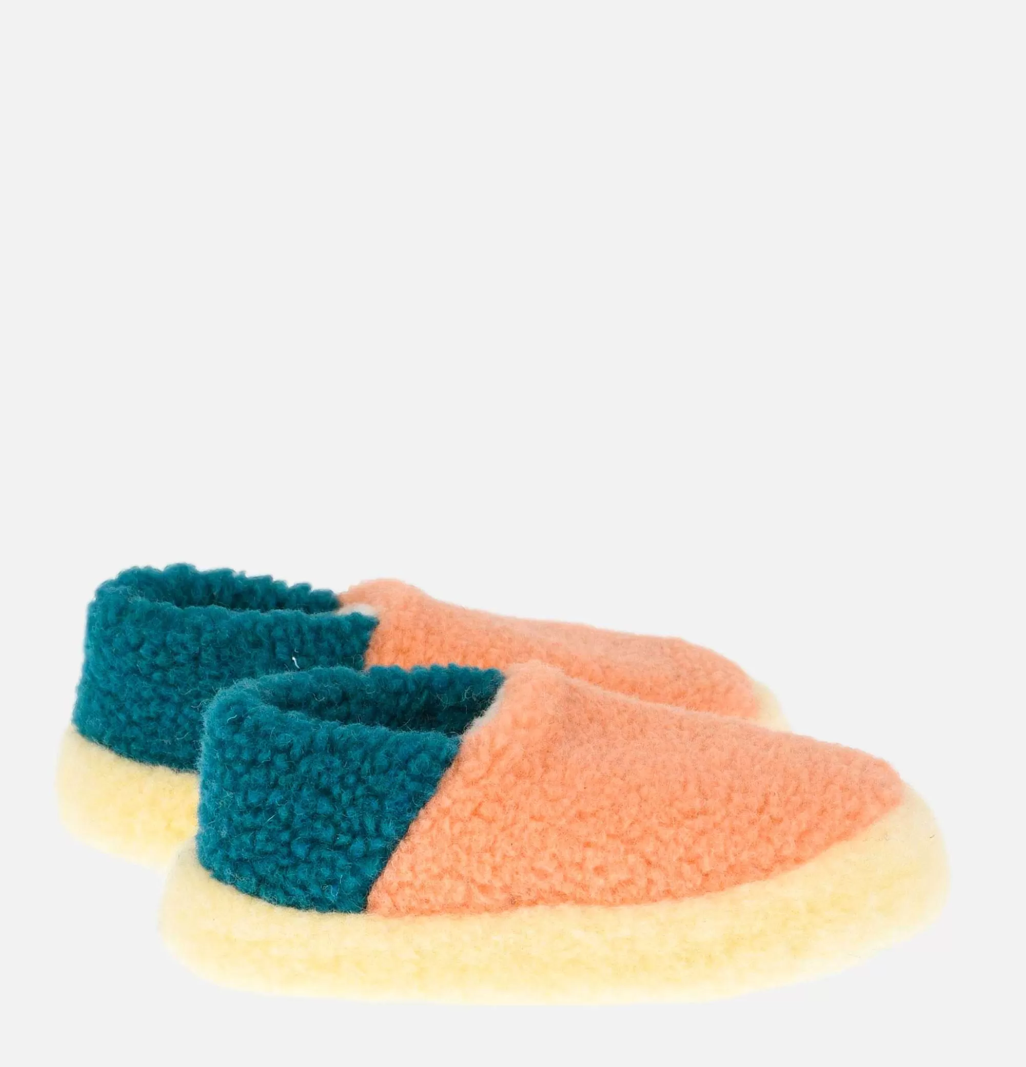 COLDBREAKER Chaussons Siberian Peach^ Maison