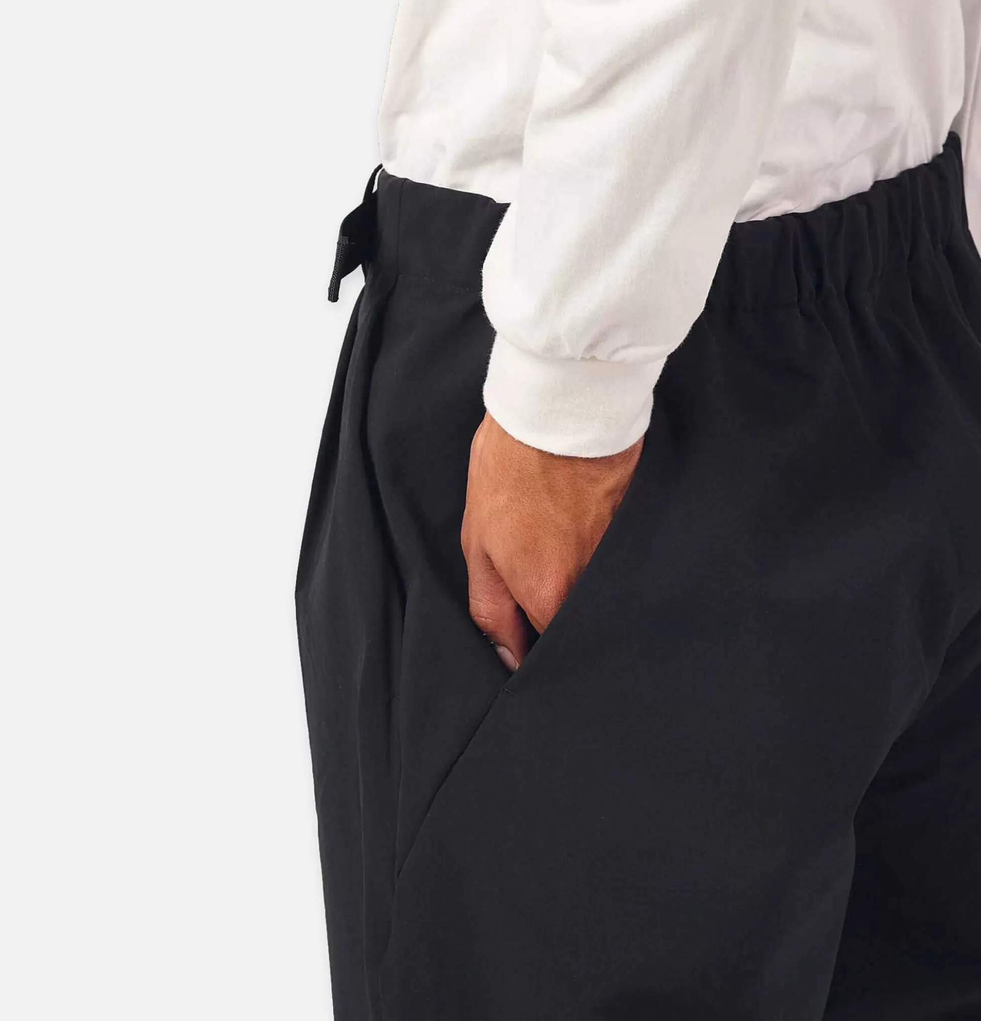 GOLDWIN One Tuck Tapered Stretch Black^ Pantalons