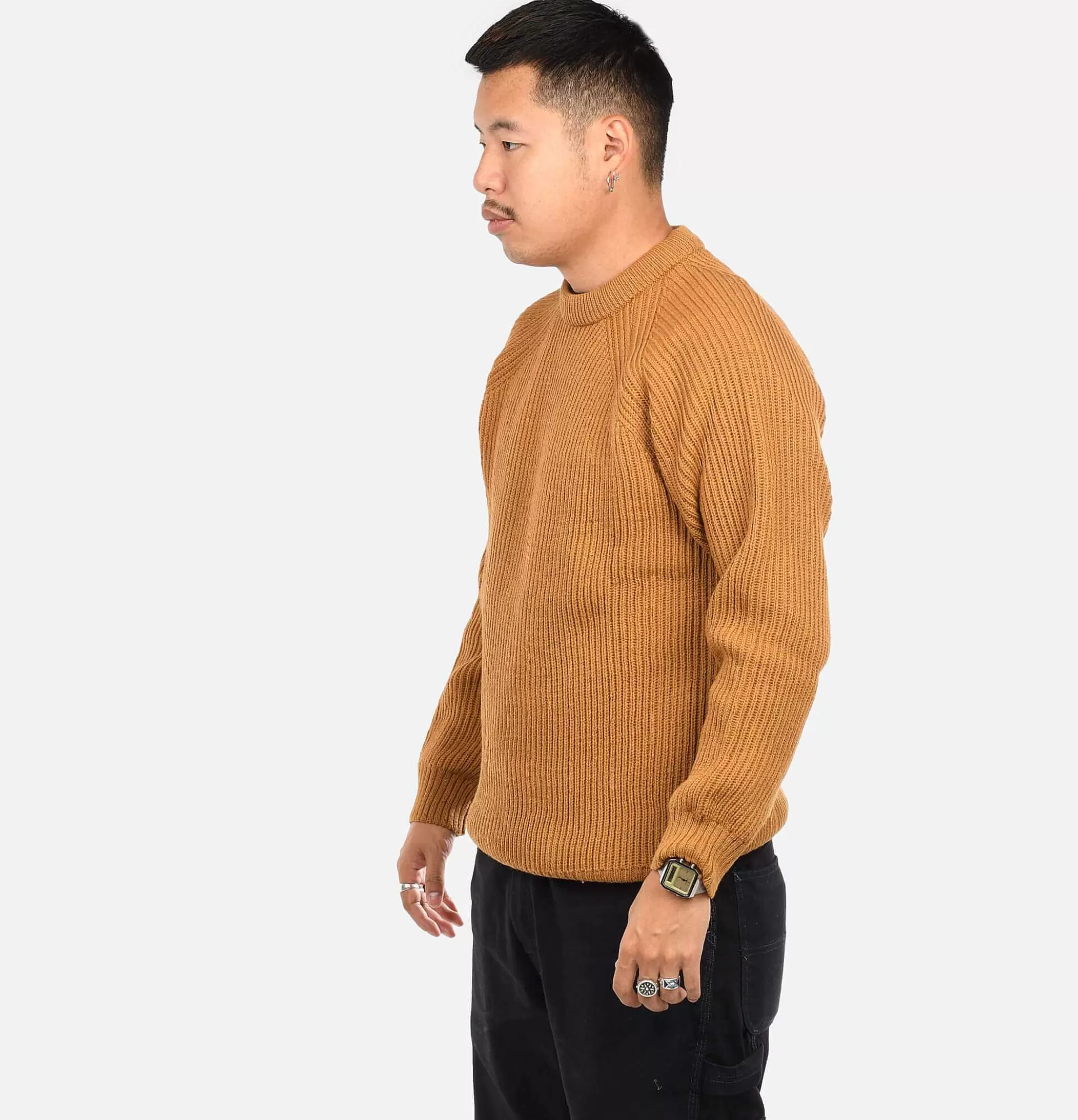 PEREGRINE Pull Ford Crew Wheat^ Pulls & Cardigans